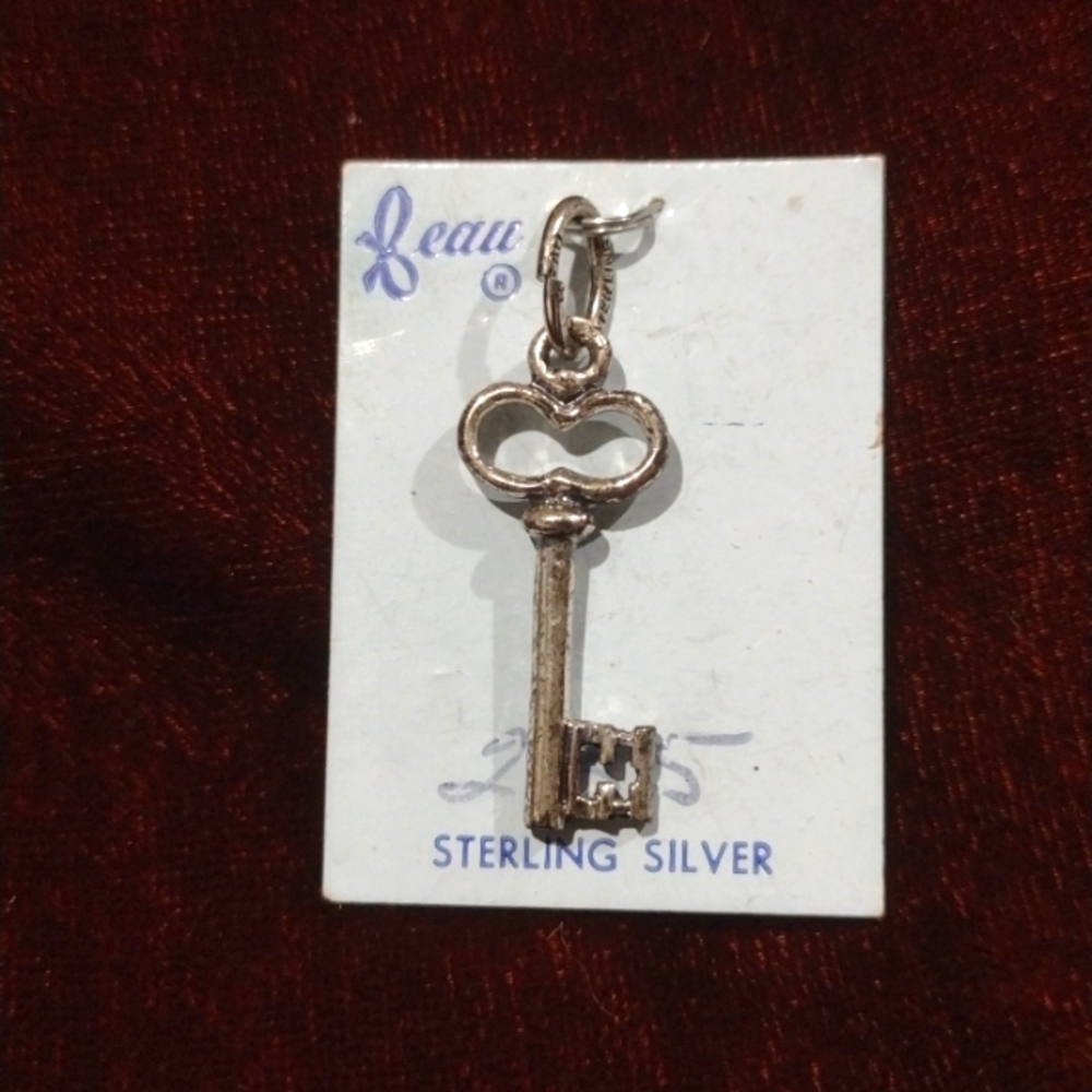 Vintage 925 Beau Sterling Silver Key Charm With Original Tags